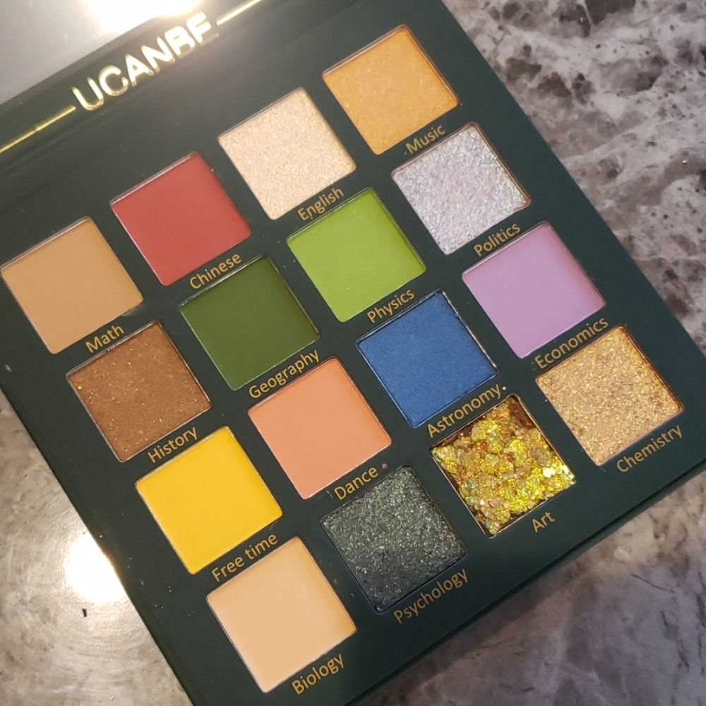 Ucanbe 16 color eyeshadow palette
